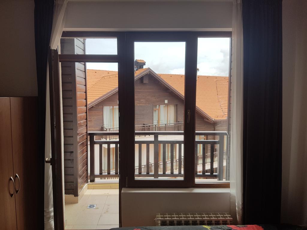 Apartamento Semiramida Gardens Samokov Exterior foto