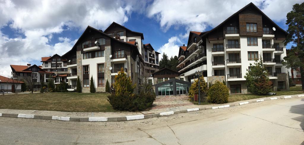 Apartamento Semiramida Gardens Samokov Exterior foto