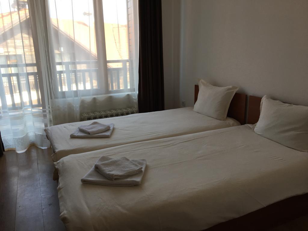 Apartamento Semiramida Gardens Samokov Exterior foto