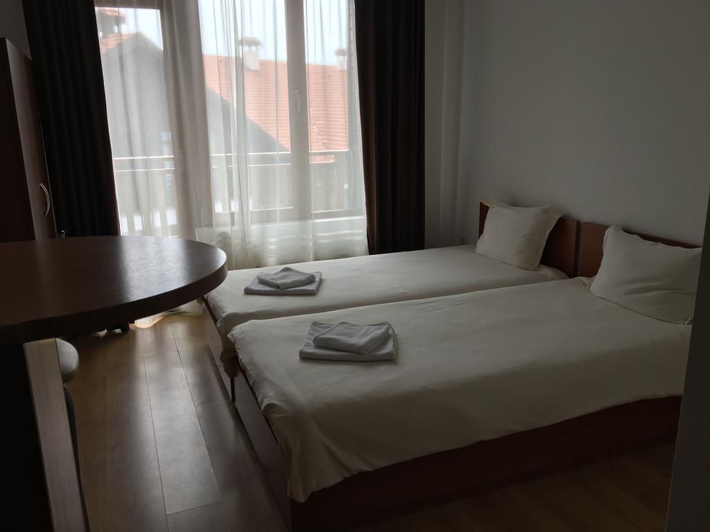 Apartamento Semiramida Gardens Samokov Exterior foto